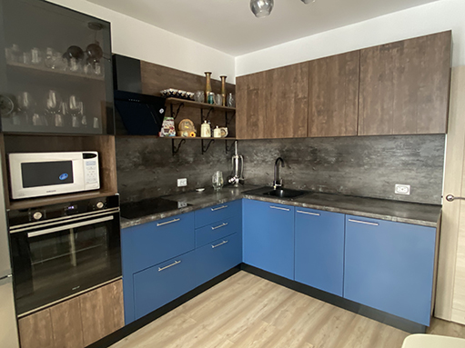 Угловая кухня